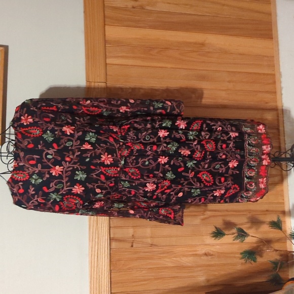 Wesleerose Floral Dress Mesh Embroidery Bell Long Sleeves Black Multi Size 12 - Picture 8 of 12